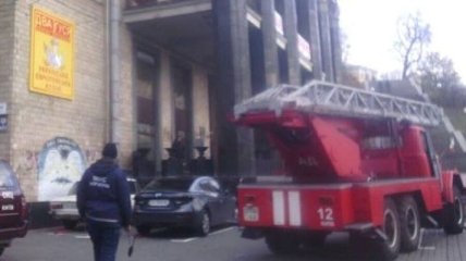 В Киеве из-за пожара на Крещатике эвакуировали 200 человек