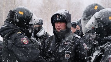 В российских городах снова проходят антивоенные акции