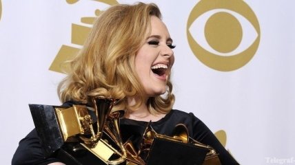 Альбом Адель - самый продаваемый в США 2-й год подряд