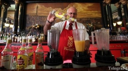 Британский бармен сделал самый дорогой коктейль в мире
