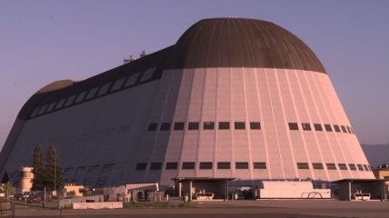 Google арендовал у NASA аэродром на 60 лет 