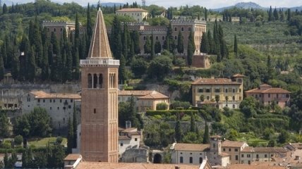 В Италии случайно разрушили средневековую башню