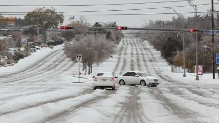 В Далласе снегопады оставили без света четверть миллиона человек