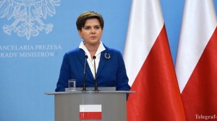 Польский премьер требует извинений от Шульца