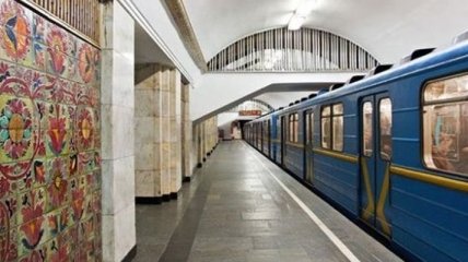 В Киеве продлили работу метро