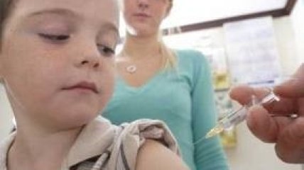 Вакцины в Украине появятся в середине июля