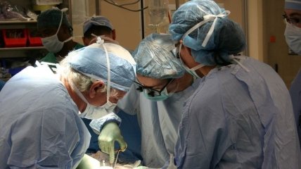 С 1 января в Украине будет запрещено проводить трансплантацию 