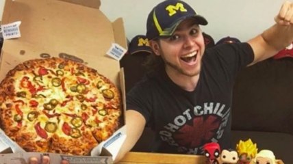 Этот парень каждый день в течение года ел пиццу и похудел (Фото)