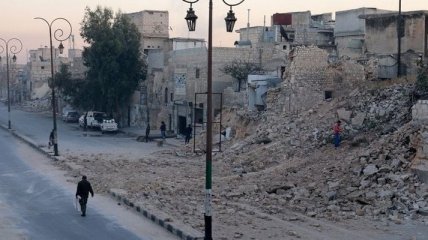 Гумпомощь в Алеппо предлагают доставлять воздушным путем