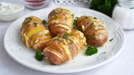 Вкусный гарнир: картошки - "гармошки"