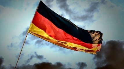 Германия выделит средства на медоборудования Украины