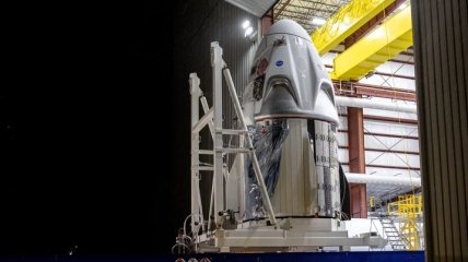 Совсем скоро: Crew Dragon уже доставили на стартовую площадку NASA