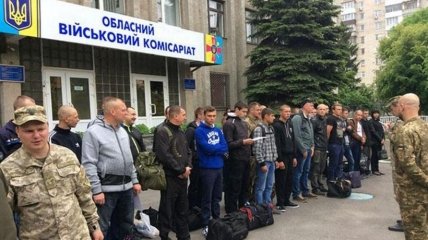 Украинцам хотят запретить выезжать за пределы места прописки: в сети обсуждают странный документ