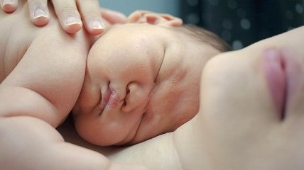 Защита для ребенка: почему важно кормить младенца грудью