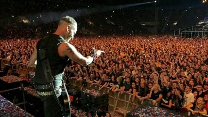Группа Rammstein выпустила новый видеоклип на песню "Radio"