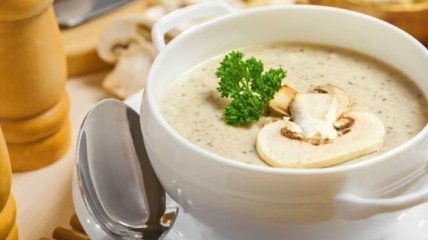 Рецепт дня: грибной суп с баклажанами