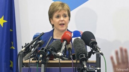 Премьер Шотландии ищет возможность остаться в ЕС