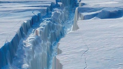 В Сети появились уникальные снимки разрушающегося ледника Ларсен С