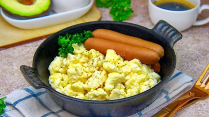 Скрамбл на сніданок