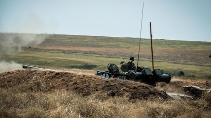 Противник на Донбассе три раза открывал огонь по позициям ВСУ