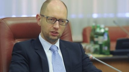 Яценюк требует обжаловать решение об освобождении Лозинского