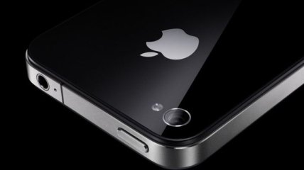Apple позволит переводить деньги между двумя iPhone