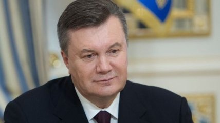 Янукович пожелал украинцам, чтобы святая вода очистила их мысли