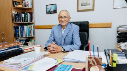 Академик НАН Украины Ярослав Яцкив