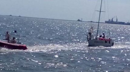 У побережья Мариуполя яхта попала в аварию 