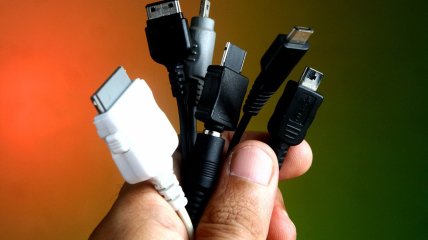 Зарядні кабелі