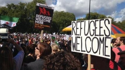 В Лондоне проходит многотысячный марш в поддержку беженцев