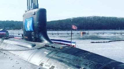 В США состоялась церемония передачи ВМС ударной атомной подлодки "Южная Дакота"