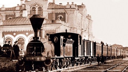 Архивное фото вокзала "Основа"