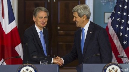 США и Великобритания призвали РФ выполнять Минские договоренности