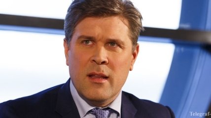 Президент Исландии принял отставку премьера Бенедиктссона