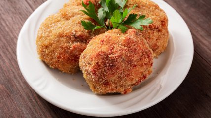 Рибні котлети з манкою (відео)