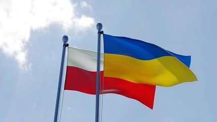 В Сенате Польши заявили, что польско-украинские отношения ослабли