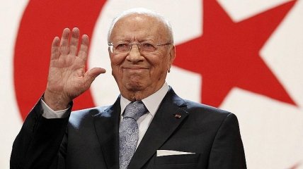 Президент Туниса предложил уравнять женщин и мужчин в правах наследования