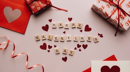 День Святого Валентина створений для палких зізнань у коханні та ніжних щирих побажань