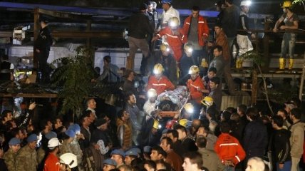 В связи с трагедией на шахте в Турции объявлен трехдневный траур