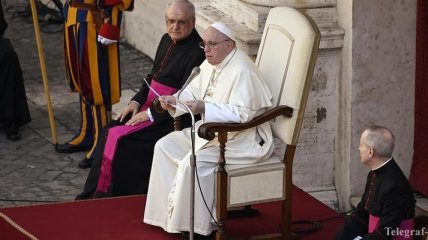 Папа Римський: Задоволення від їжі і насолоду від сексу приходять від Бога