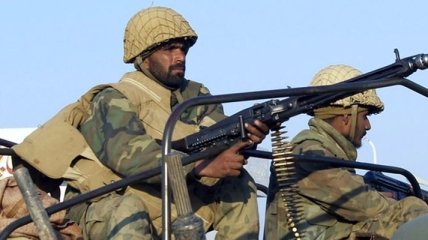 В Пакистане военные уничтожили 12 боевиков