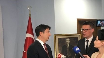 В МИД Турции объяснили, каким образом крымские "депутаты" очутились на встрече с Эрдоганом