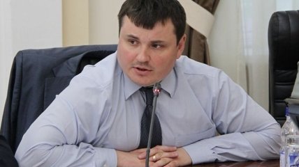 Кабмин принял отставку замминистра обороны Гусева