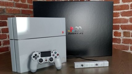 Sony выставила на аукцион самую дорогую PlayStation
