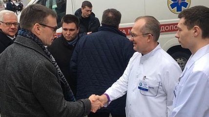 Министры с Климкиным из-за погоды не смогли попасть в Мариуполь 