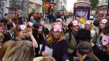 Феминизм в Британии потерял свою значимость