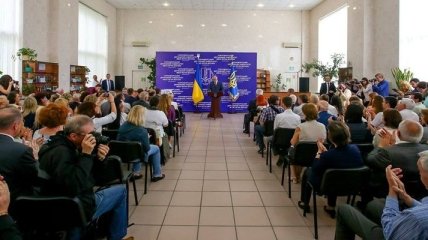 Порошенко предлагает уволить прокурора и главу полиции Николаевской области