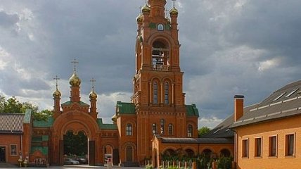 В Киеве на карантин закрывают еще один монастырь 