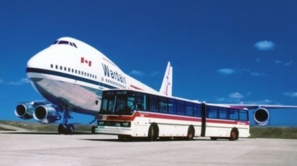Автобусы, которые своими размерами конкурируют с самолетами (Фото)